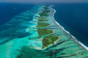 Reef Islets in Turquoise Water Photographic Print 127